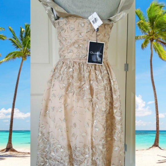 *$6,000 OSCAR DE LA RENTA EXQUISITE SILK GOLD BEAD EMBROID RUNWAY DRESS 6, 8 - Picture 3 of 10